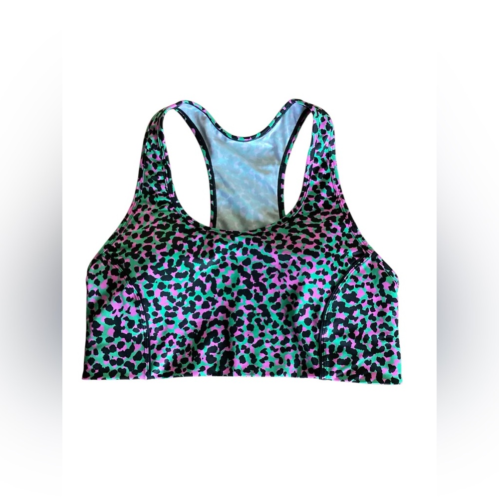 Fabletics On The‎ Go Impact Sports Bra w/ phone pocket *Size tag missing